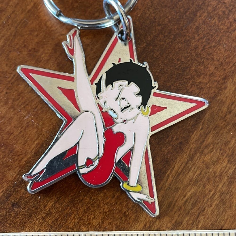 Betty Boop Key Chain - Picture 4 of 4